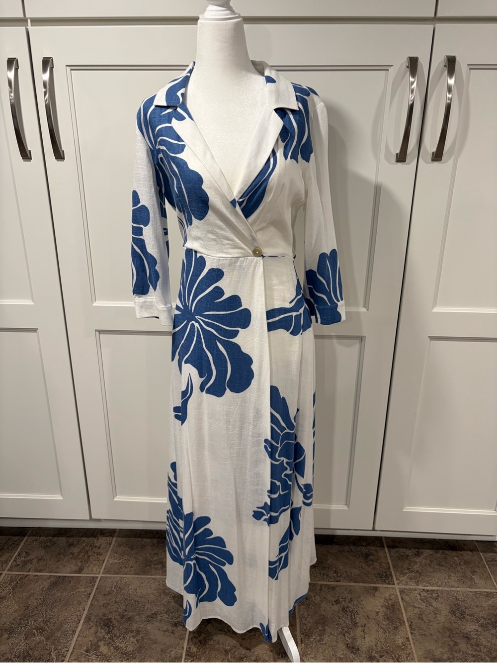 Halogen White Maxi Dress with Bold Blue Floral Print